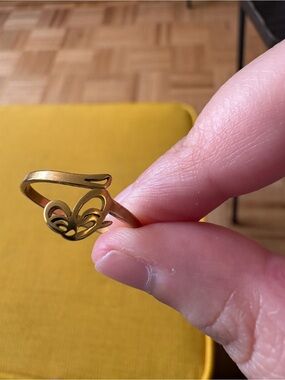 Gold Plated Heart-shaped Women’s Ring